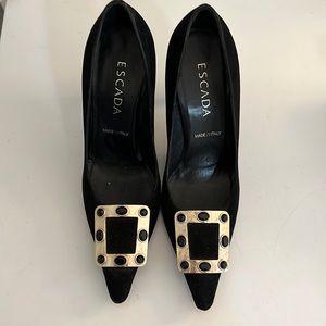 Escada suede pumps- perfect for HALLOWEEN